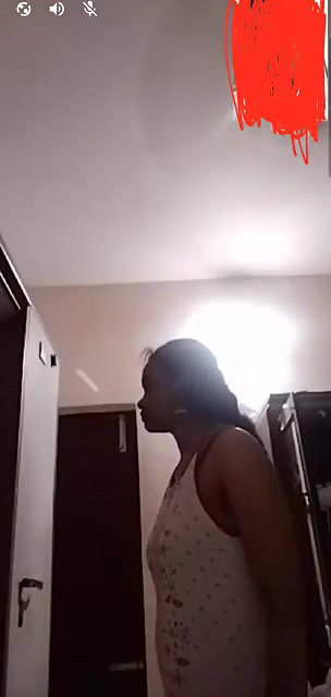 Showing to lover