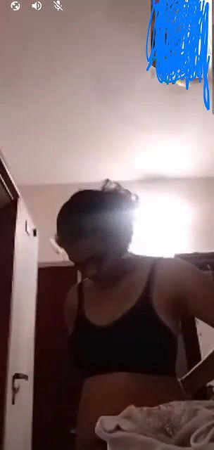 Showing to lover