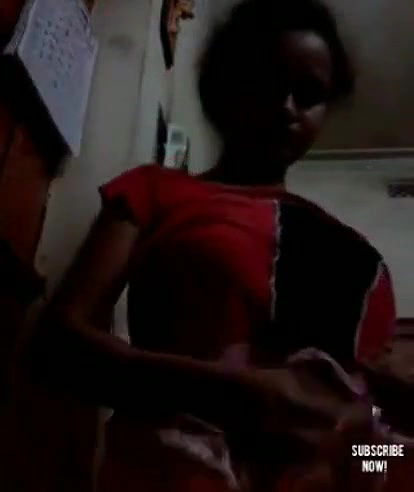 Desi village bhabi open her dress