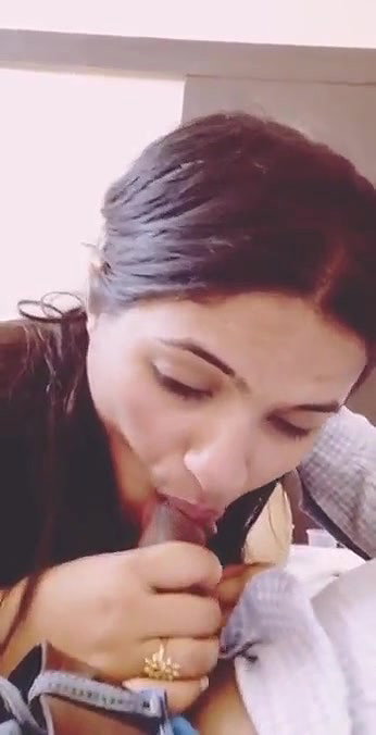 Super Hot Girl Bowjob