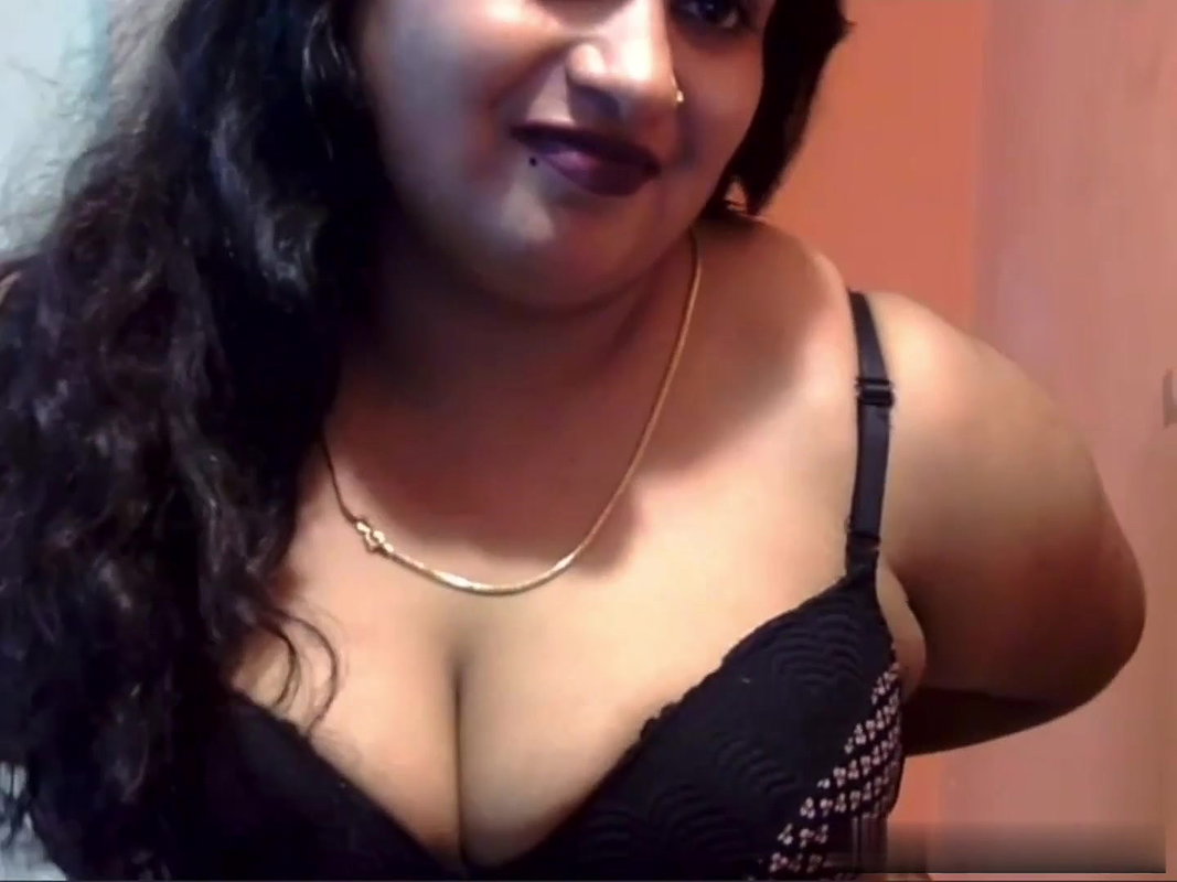 Boobs with Incest Audio on StripChat Live