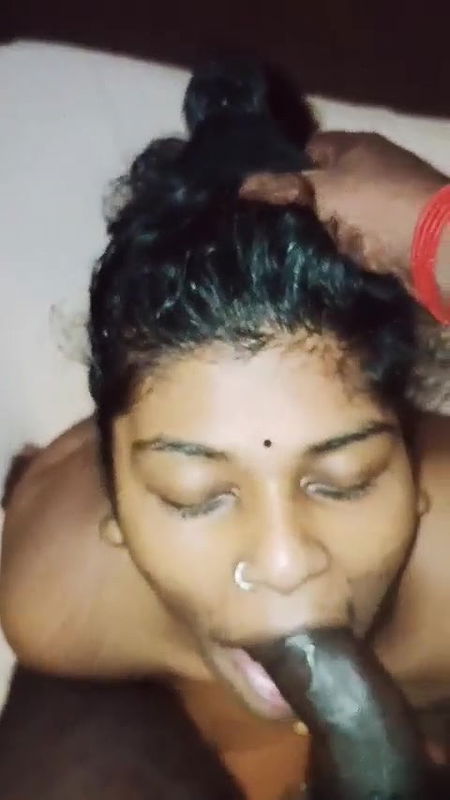 Sexy Lankan Girl Blowjob