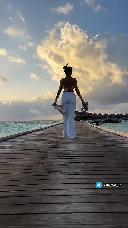 Pooja Hegde Maldives vacation Hot And Sexy
