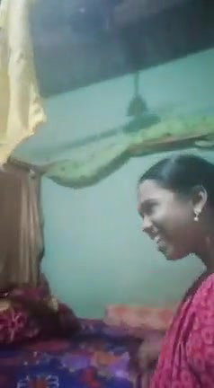 Boudi Fun Opps Moment