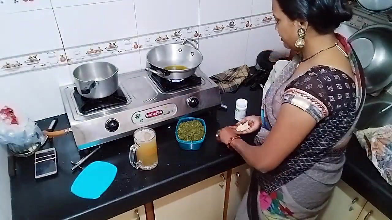 seema saroj bending to show boobs