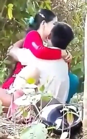 Desi lover fucking outdoor