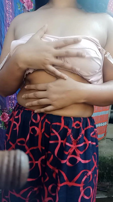 Girl bathing and hair cleaning in bathroom.