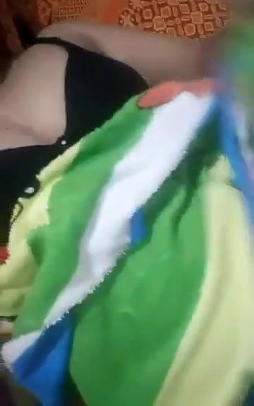 Desi village bhabi sexy boobs