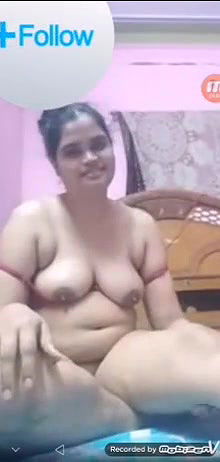 Horny Bhabhi Showing On Video Call