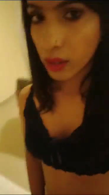 Desi Slim Sexy Shemale BJ, Masterbating, & Hard Fucking Her Lover 5 Clips 23