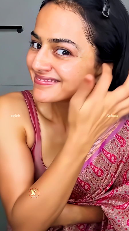 SHRADDHA SRINATH CAPTIVATING BABE SEXY IN SAREE AND OTHER DRESS HQ VIDEO 22
