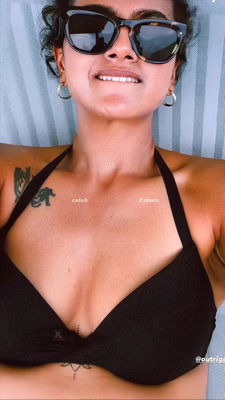 SHRADDHA SRINATH CAPTIVATING BABE SEXY IN SAREE AND OTHER DRESS HQ VIDEO 22