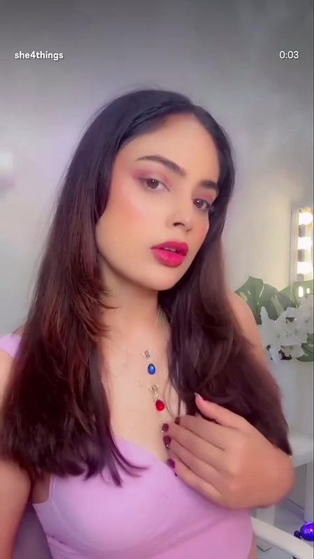 Actress Nandita Swetha sexy armpits milky white boobs closeup how 22