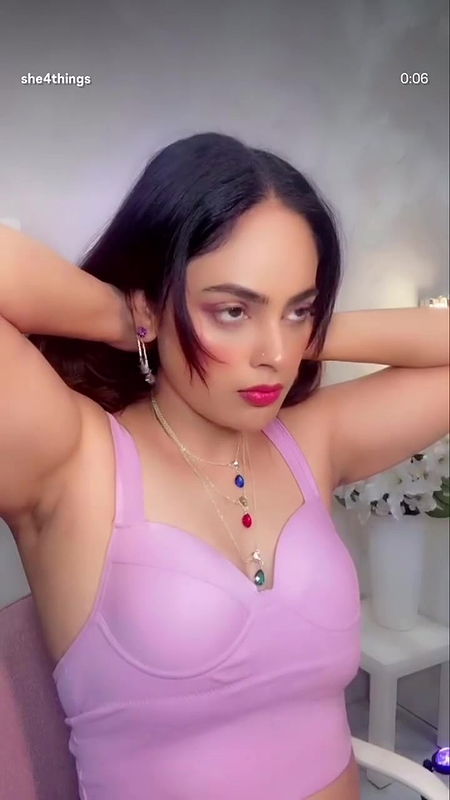 Actress Nandita Swetha sexy armpits milky white boobs closeup how 22