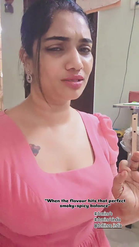 Serial Actress Kiruthika closeup face boobs video 22