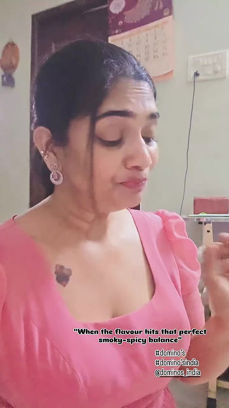 Serial Actress Kiruthika closeup face boobs video 22