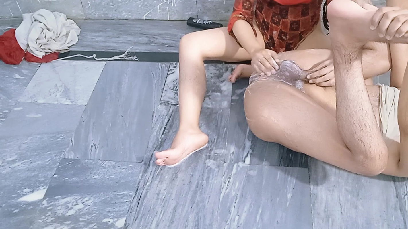 Beautiful Stepsister Fucked her stepBrother Big Cock in Water Cute Sister fucking big brother taking off