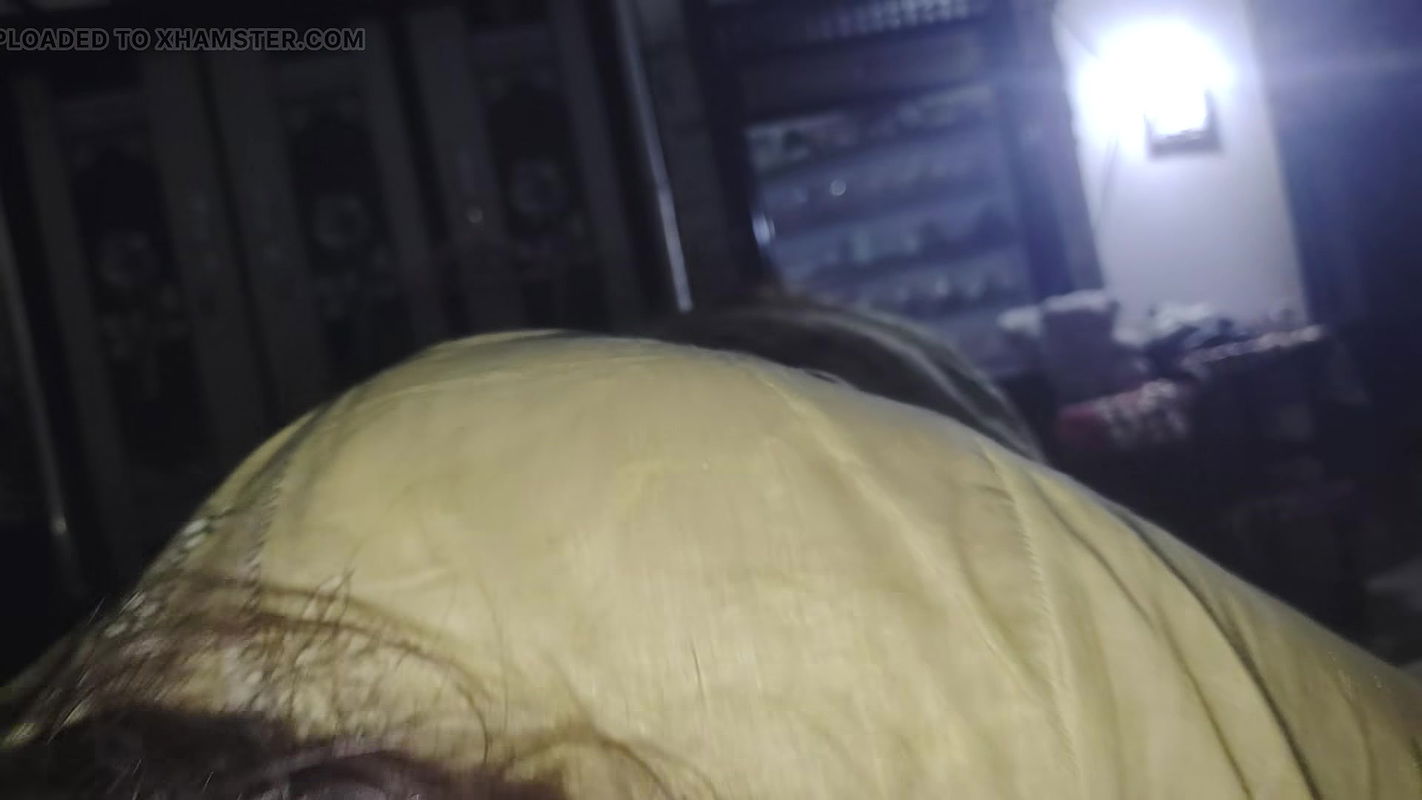 Desi GF BF unmarried Sex in OYO leaked MMS Xxx, Desi Village GF tight pussy fuck