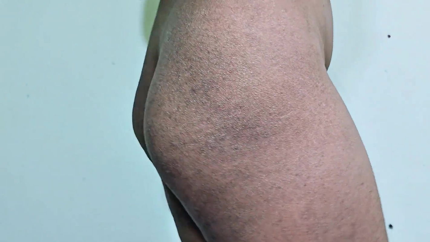 Indian Desi Horny Young Girl Showing Big Tits For Fans