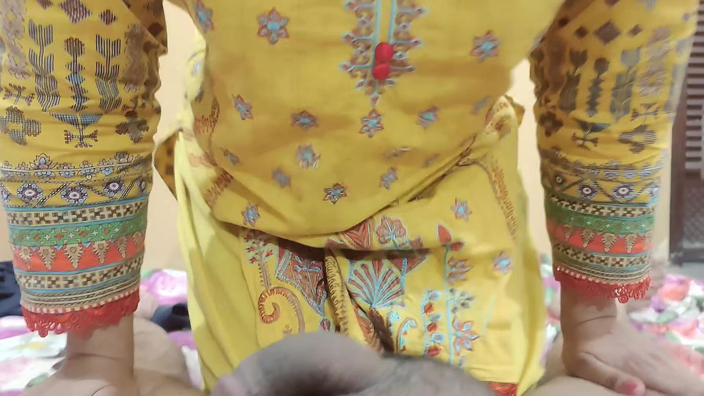 ( Pakistani ) beautiful Stepmom Having fun with Stepson midnight-Clear Hindi Conversation