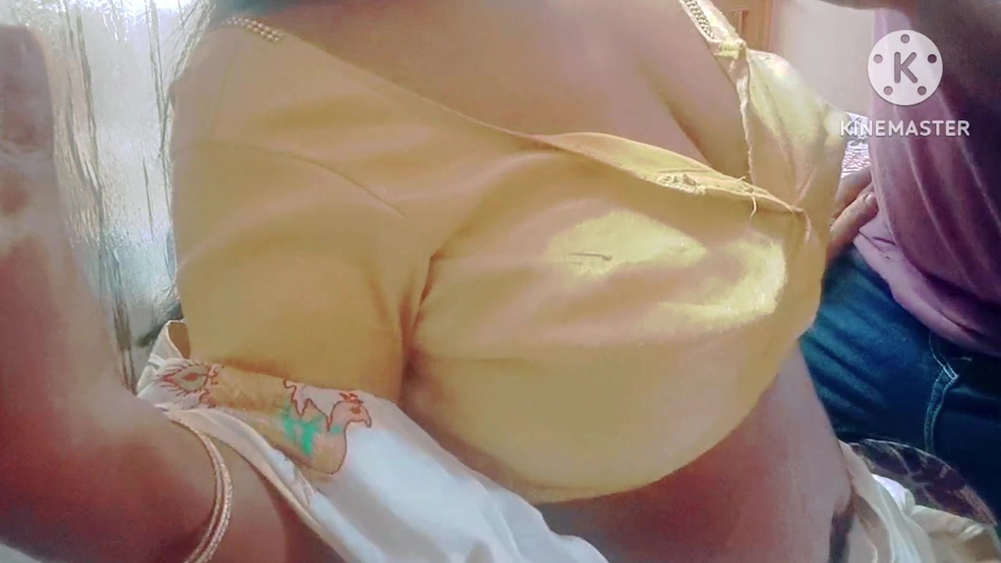 A horny housewife seduced and fucked by neighbour young boy -with Tamil Audio and real moaning