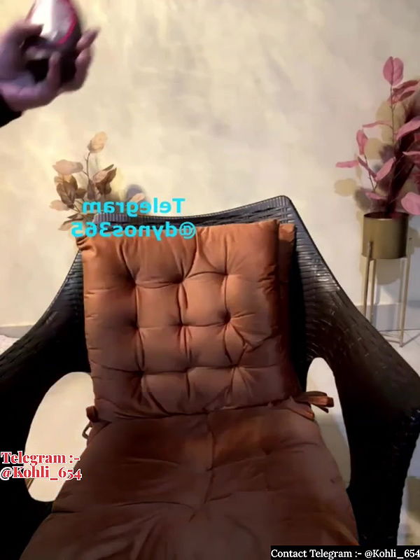 yours_chahat-stripchat-ticket-show