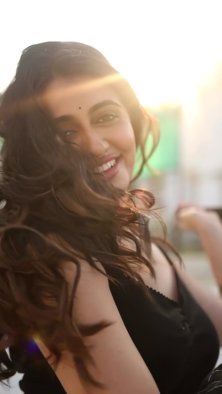 Maanasa Choudhary DESIRABLE HOTTIE SEDUCTIVE SHOOT HQ VIDEO 22