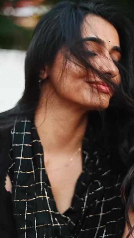 Maanasa Choudhary DESIRABLE HOTTIE SEDUCTIVE SHOOT HQ VIDEO 22