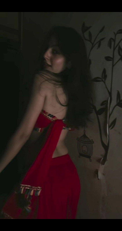 Gorgeous desi babe leaked snaps full collection 22