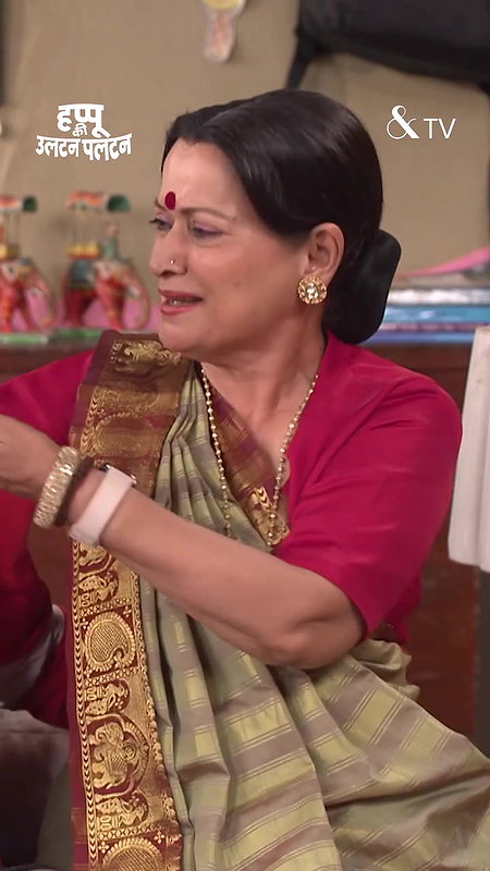 geetanjali mishra navel slip in pink saree 22