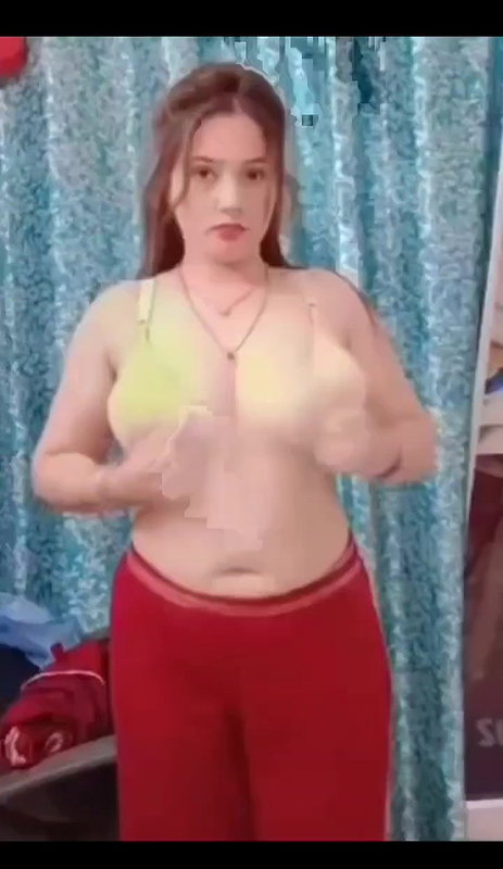 Sexy bhabi boobs show rounded pressing 22