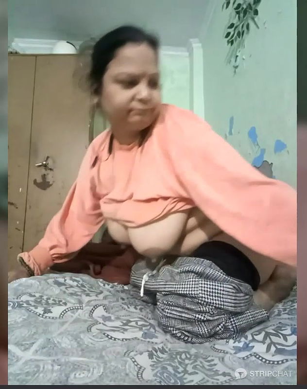 Kavya_kapoor-stripchat-ticket-show