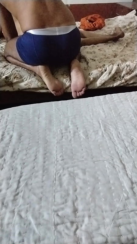 Pakistani bhen ki dost aai ghr saln mangny sister friend come to my house for take food