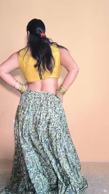 Amateur Indian Couple Presenting Extremely Hot Dance