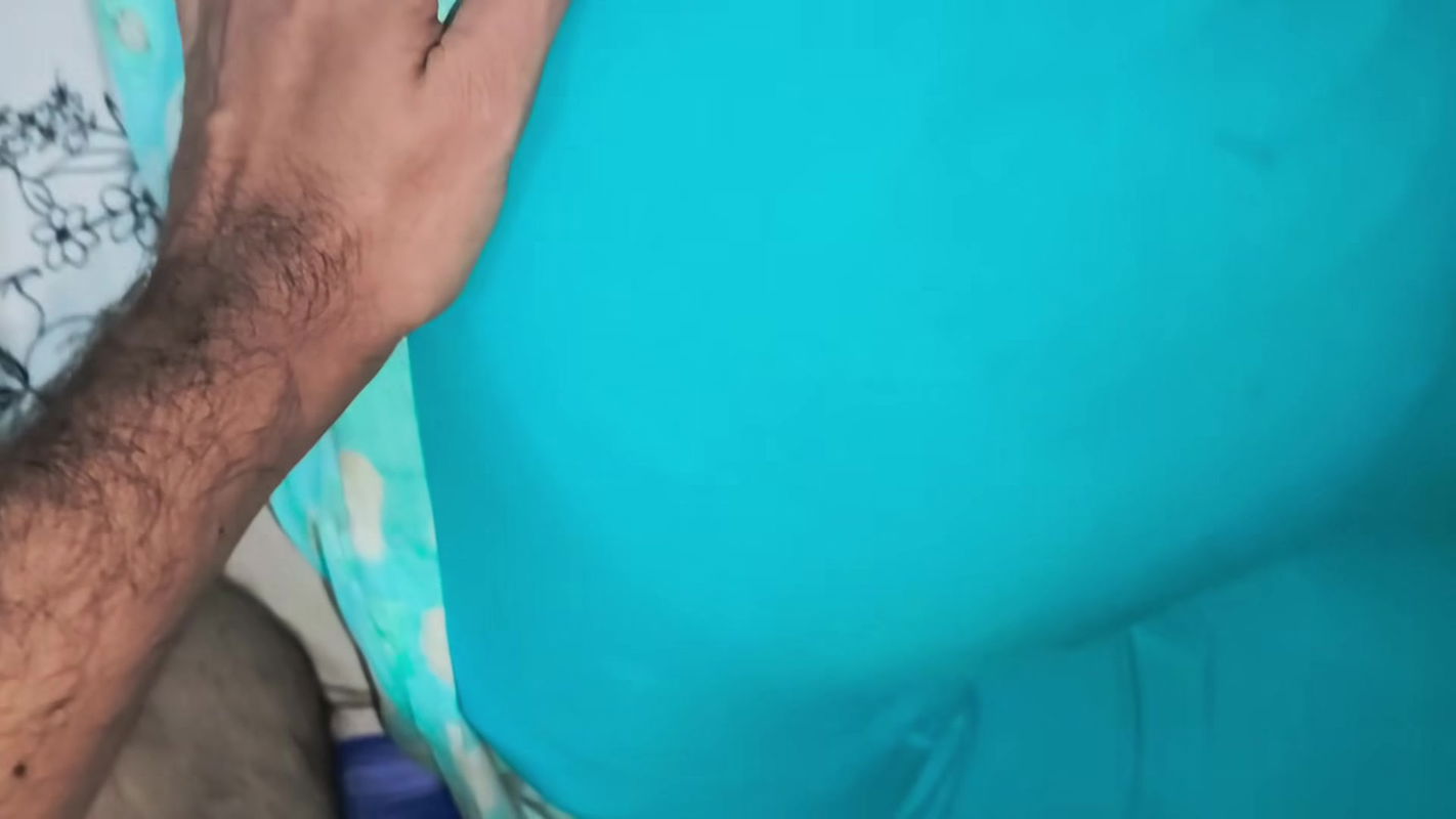 beautiful indian girl fuked doggy style