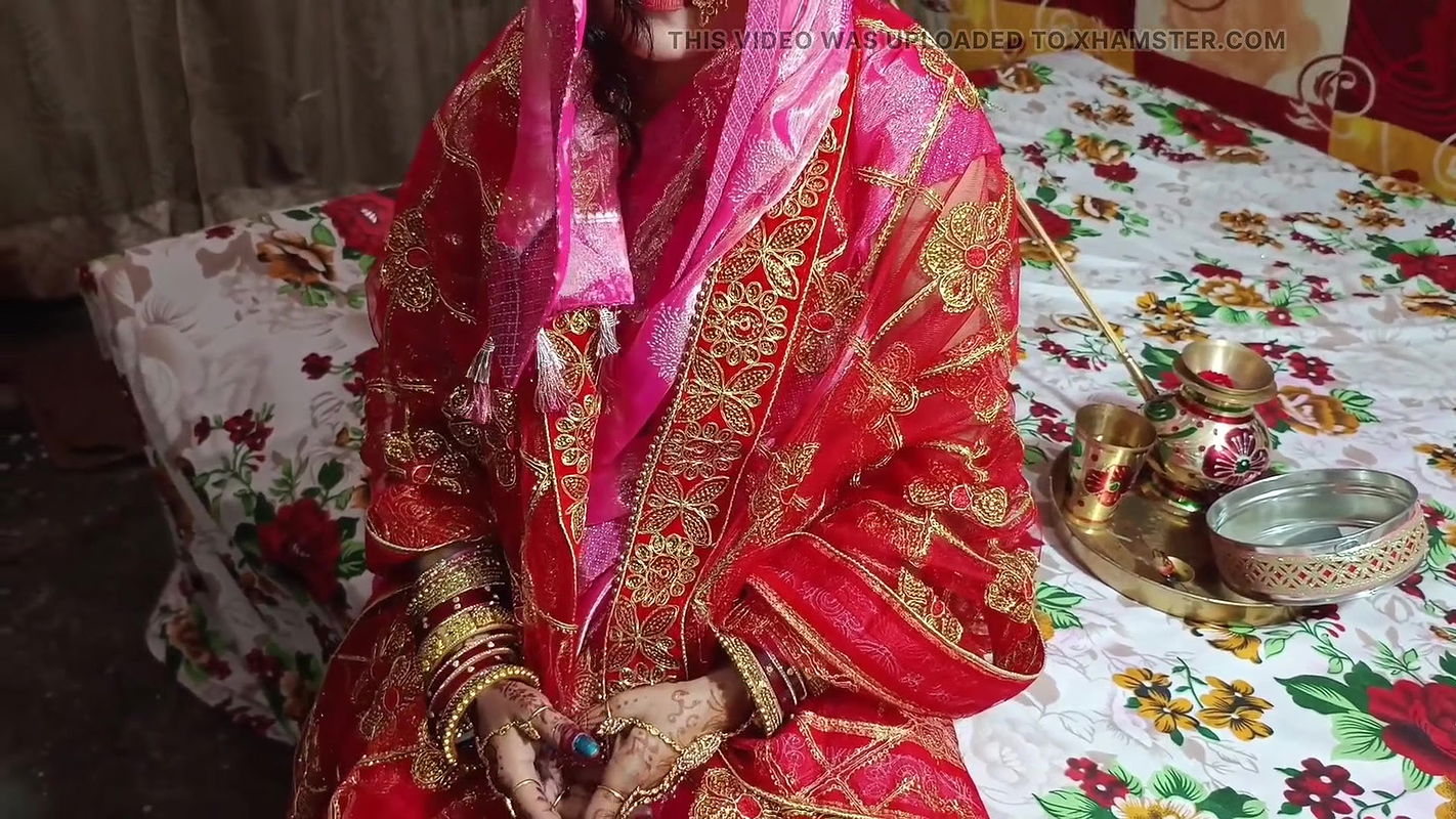 Desi Beautiful Hot 18 Plus Step Stepsister Tight Pussy Fuck by Indian Hardcore Mms, Indian Desi Village Cute 18 Plus Girl Hindi