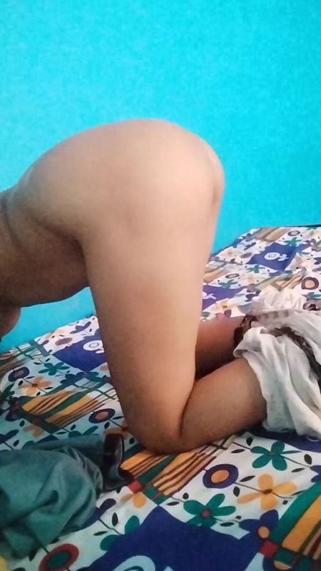 Diwali ke din girlfriend ko ghar bulakar chudai kiya