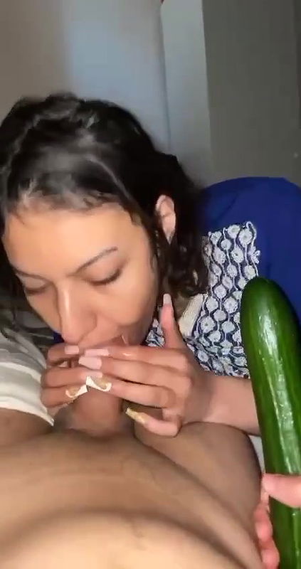Paki girl Sucking