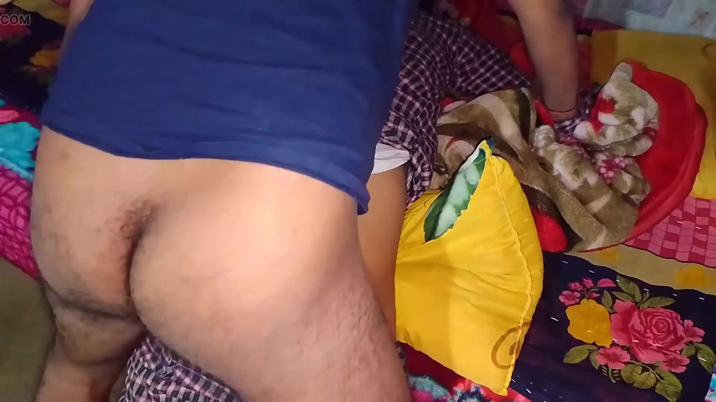 Indian Bhabhi Cheating with 18 Year Boy with Big Dick