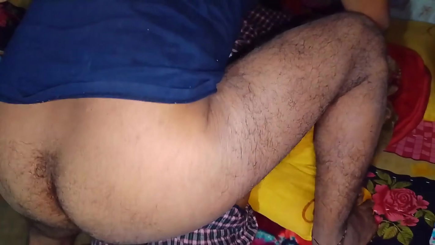 Indian Bhabhi Cheating with 18 Year Boy with Big Dick