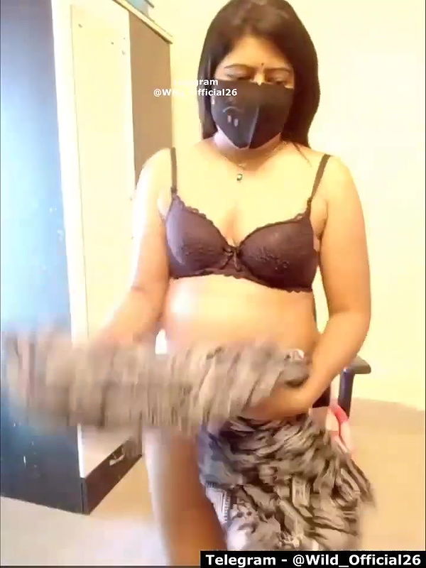 Kira_forev-stripchat-ticket-show