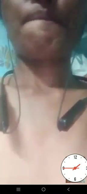 Village mature bhabhi giving paid service