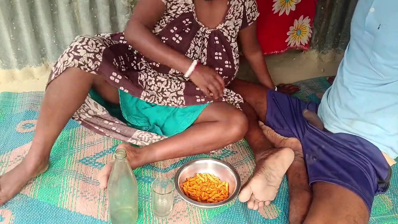 Desi gaon ki bhabhi ke sath chudai