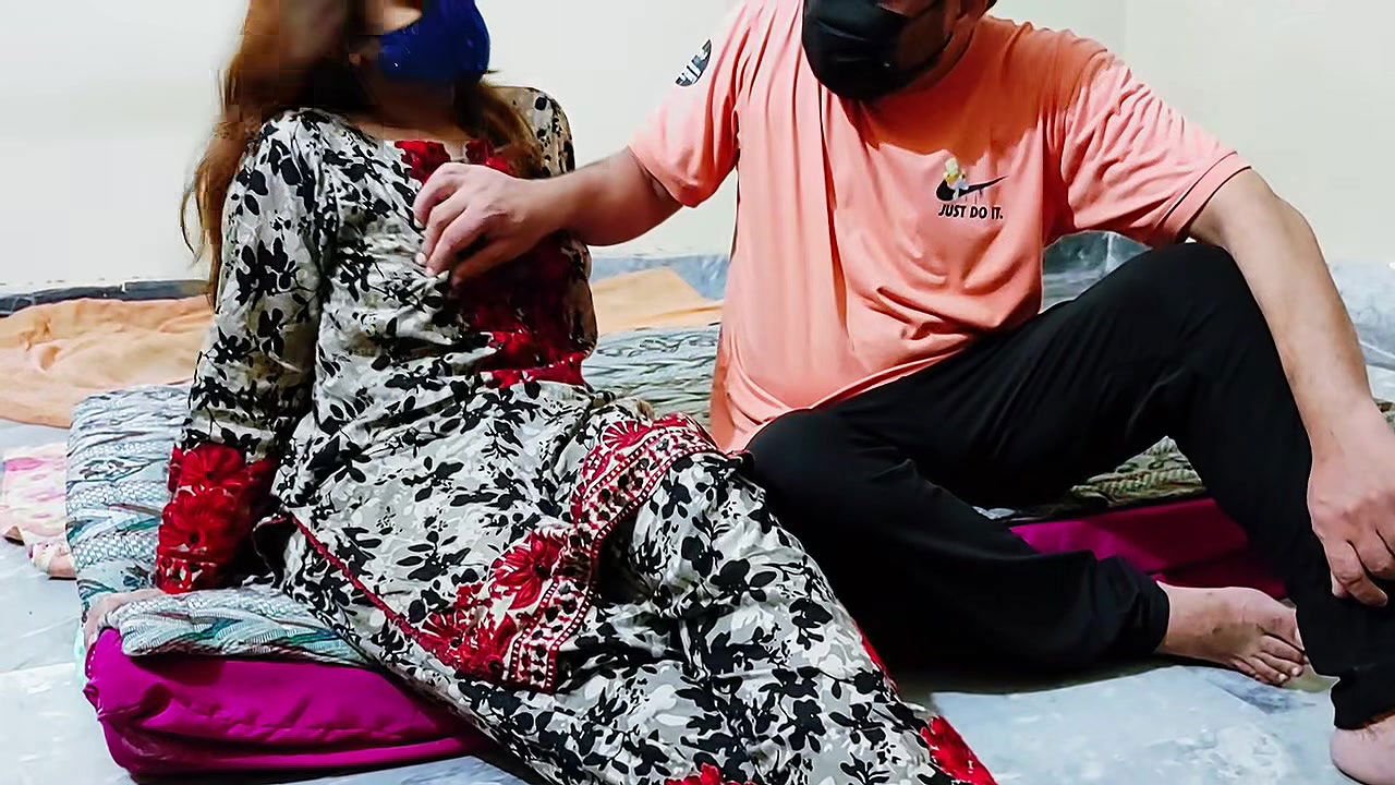 Beautiful Mature Bangali bhabi-Big natural tits