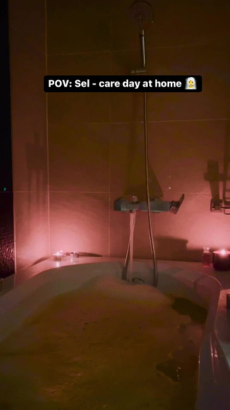 lankan busty girl in black bra