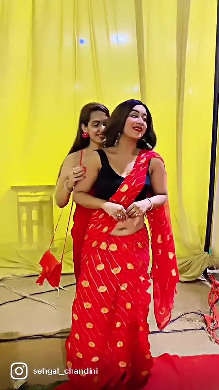 chandhini sexy big depp navel in red saree