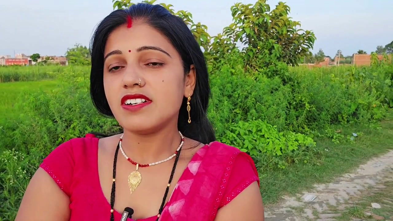 Desi innocent girl har fuck, Local Indian girl fucking video with condom