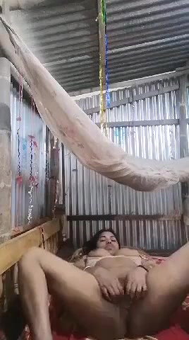 Unsatisfied Bhabhi