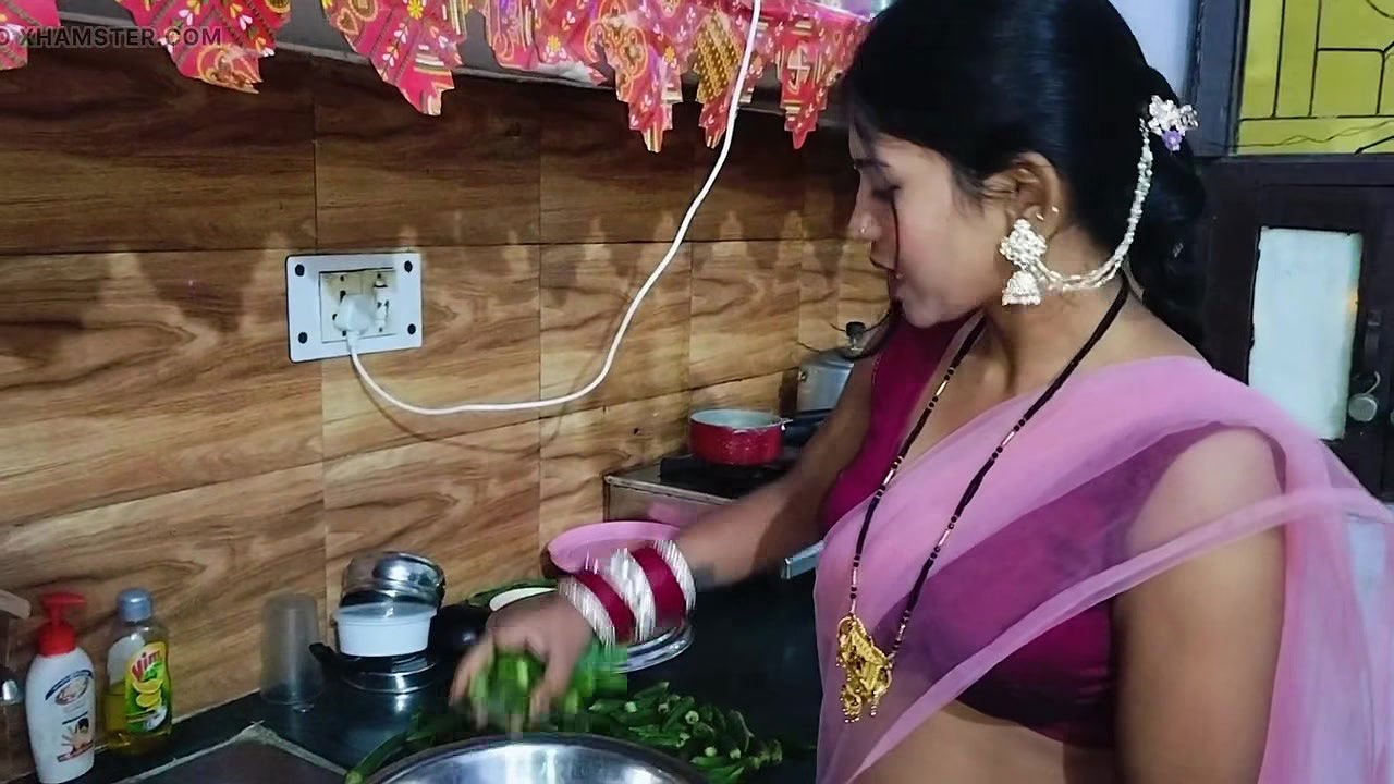 Indian Desi Stepmom hardcore fucking sex .. best Indian hard fucking porn video