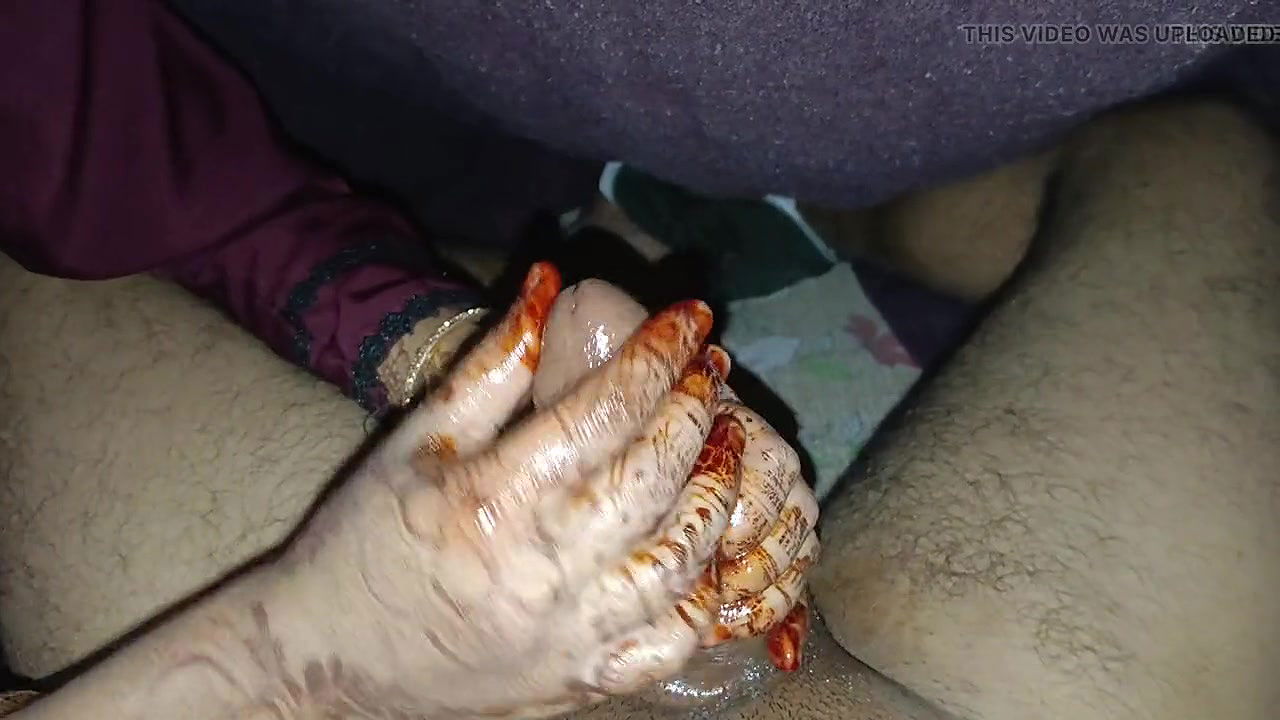 Bilu video is indoors